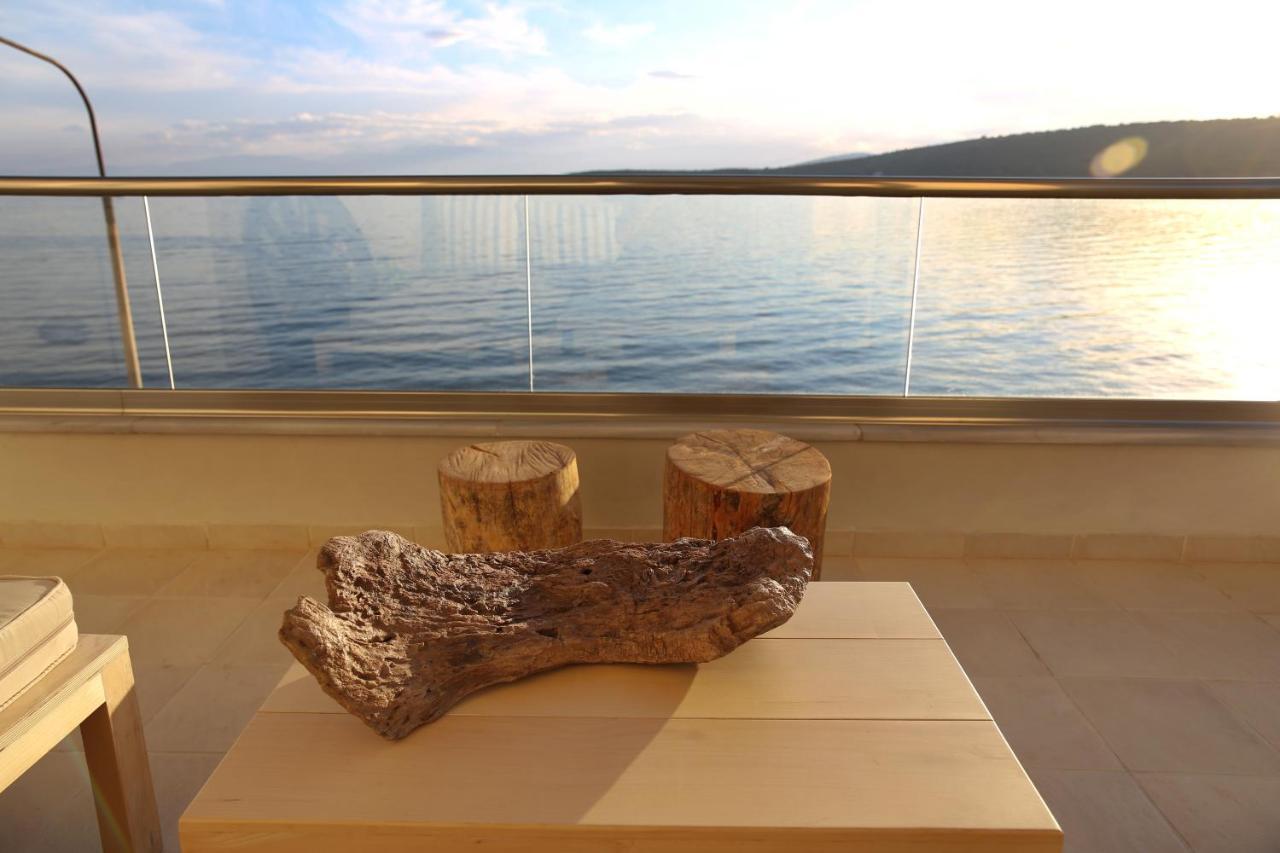 Boho Beach House In Itea-Delphi Екстериор снимка