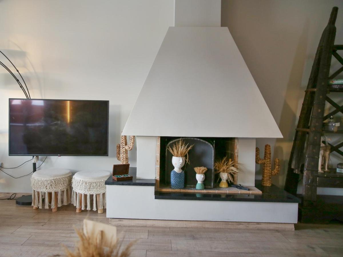 Boho Beach House In Itea-Delphi Екстериор снимка